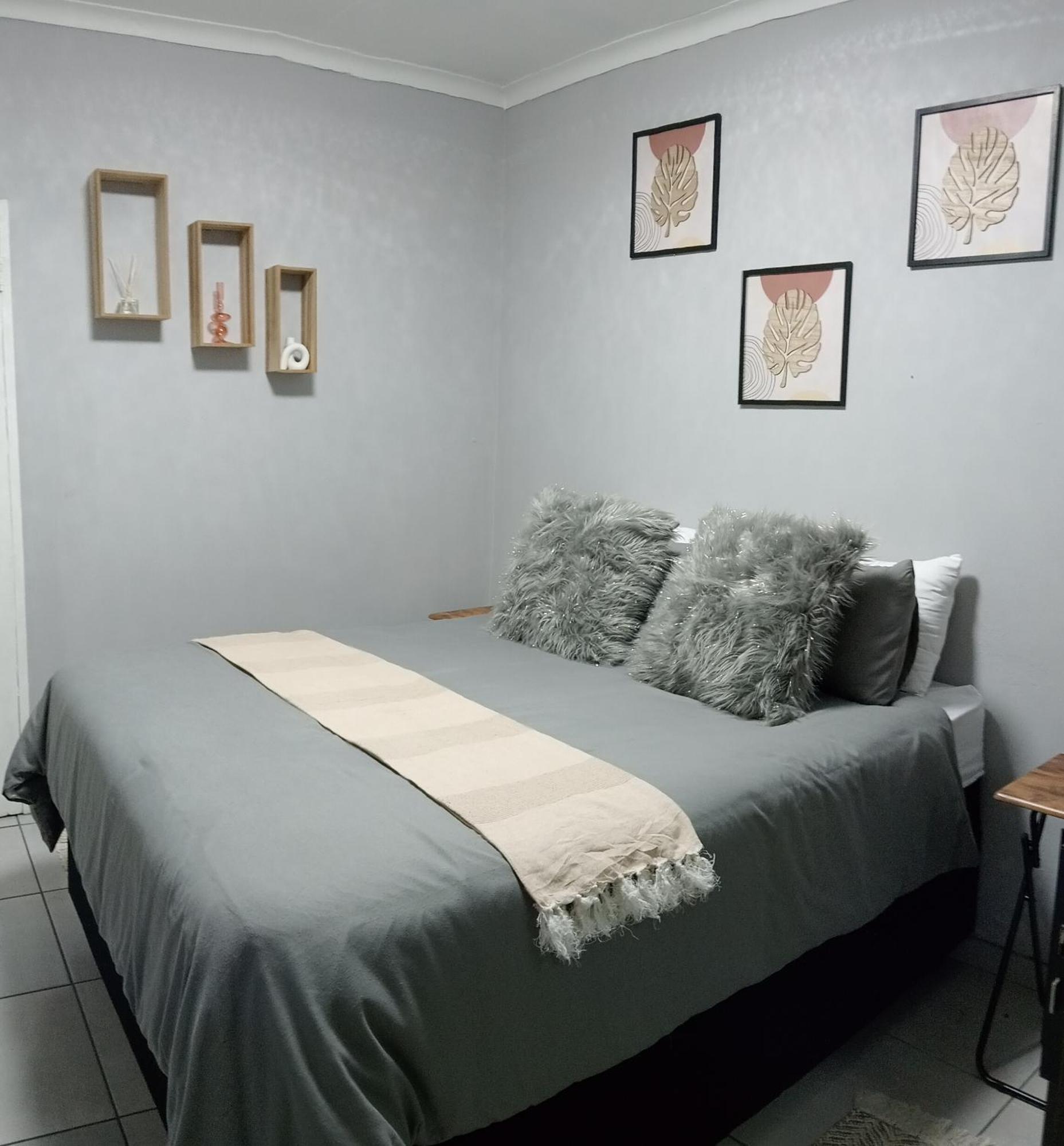 Апартаменты Be Our Guest Near Or Tambo International Airport Боксбург Экстерьер фото